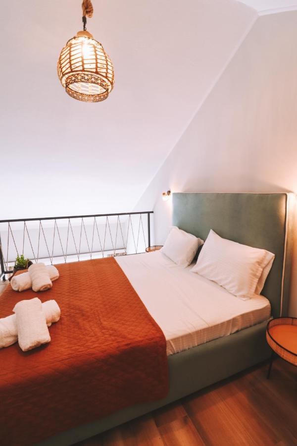 Sithon Diamond Suites 1 Nikiti  Ngoại thất bức ảnh