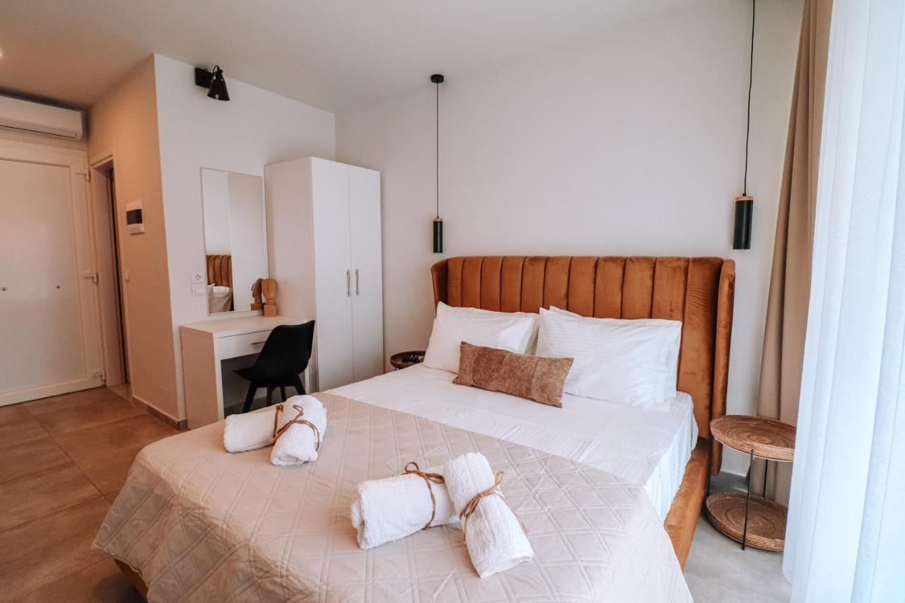 Sithon Diamond Suites 1 Nikiti  Ngoại thất bức ảnh