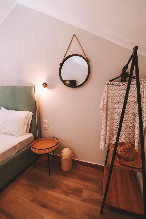 Sithon Diamond Suites 1 Nikiti  Ngoại thất bức ảnh