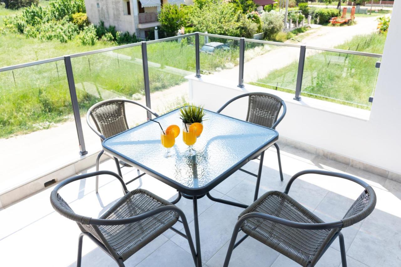 Sithon Diamond Suites 1 Nikiti  Ngoại thất bức ảnh